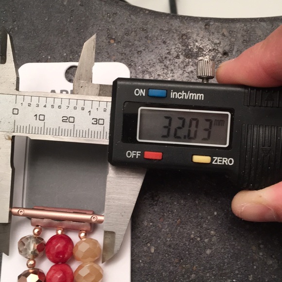 BOGO 🆓 Apple Watch 3 strand beaded stretch band - Picture 6 of 7